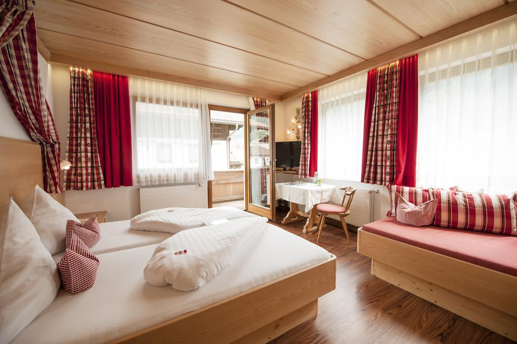 Hotel Angelika Neustift im Stubaital Δωμάτιο φωτογραφία